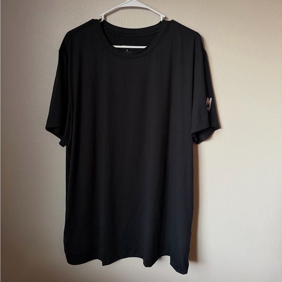 SKIMS Black Short Sleeve With Company Logo - Picture 2 of 5